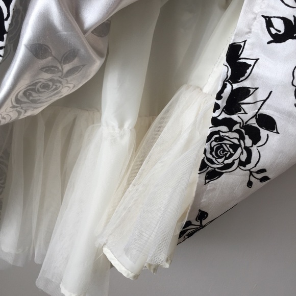 Girls Black White Velour Roses Fit & Flare Dress - Picture 5 of 8